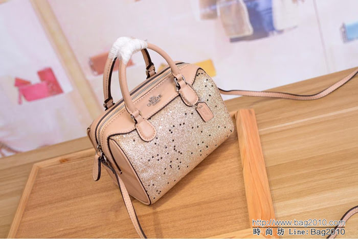COACH蔻馳 c37747 Coach聖誕限量迷你星辰波士頓包 手提斜挎包  Chz1526